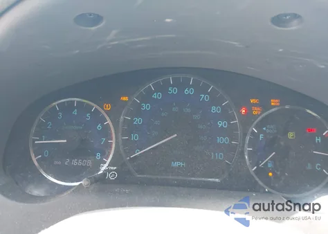 2010 Toyota Sienna Le from USA, damaged, VIN 5TDKK4CC9AS318357